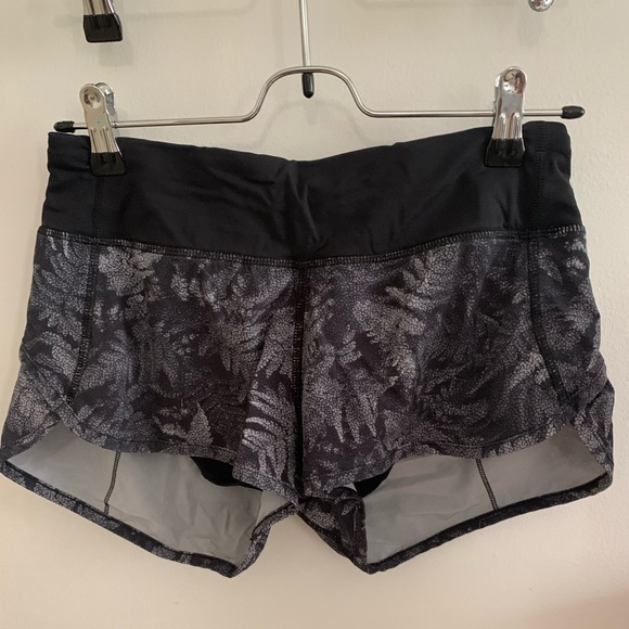 lululemon athletica Pants - lululemon speed up mid rise short 2.5” gray leaves